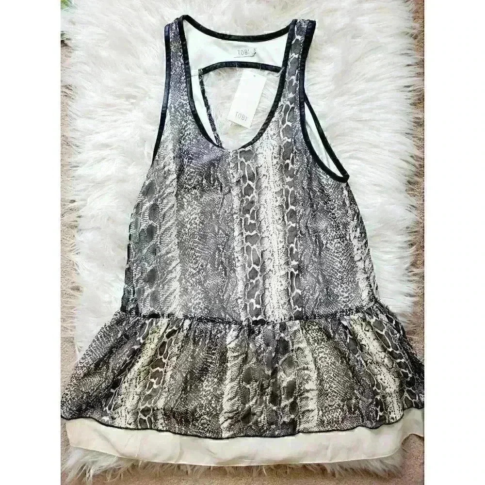 Tobi TURN IT LOOSE DRESS IN CREAM & BLACK snakeskin print sz small - Picture 9 of 12